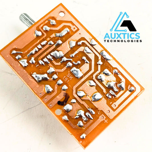 Low Pass Filter Circuit with Voltage Regulators – DC Supply